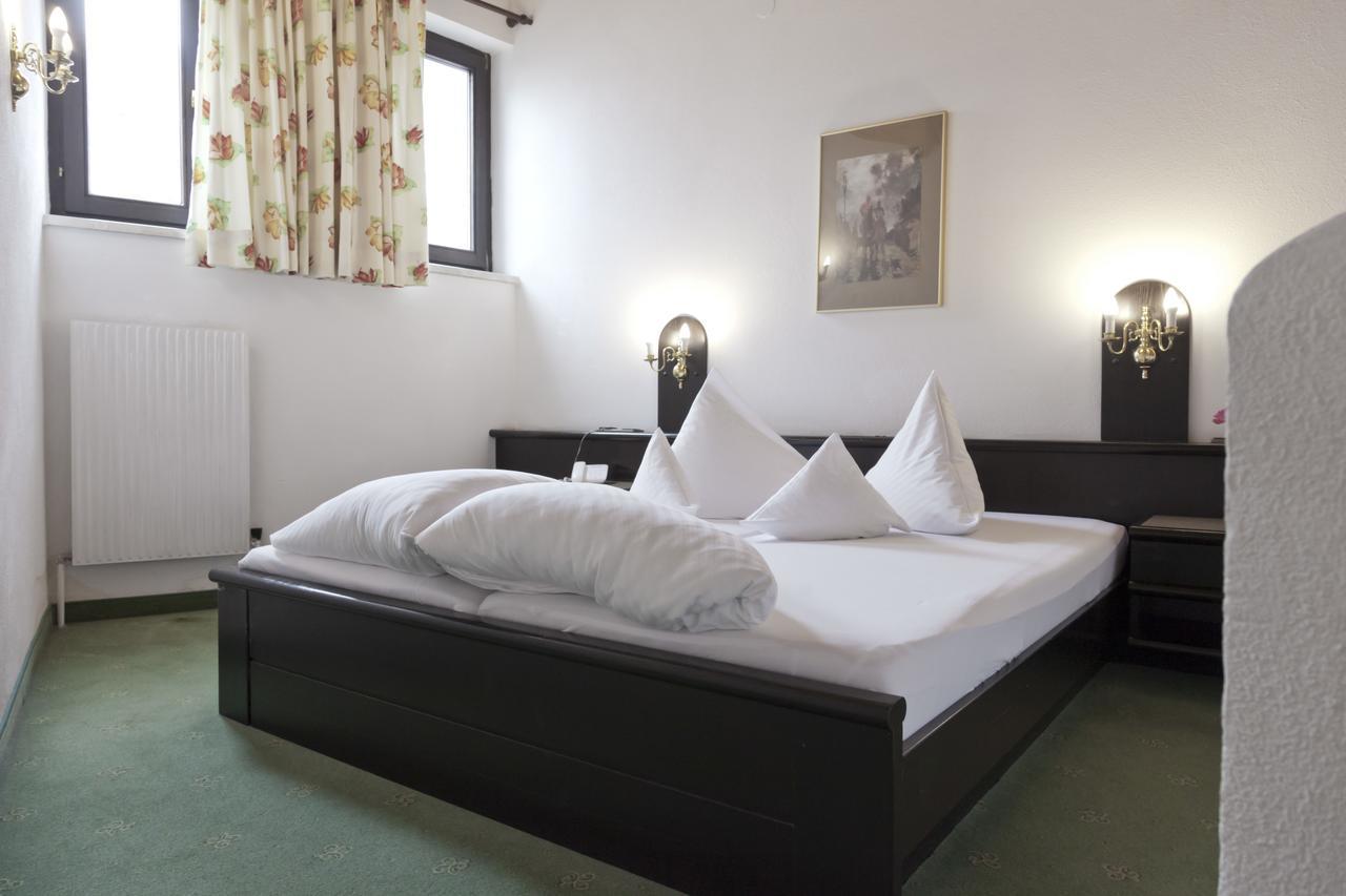 Hotel Neue Burg Nauders Eksteriør billede